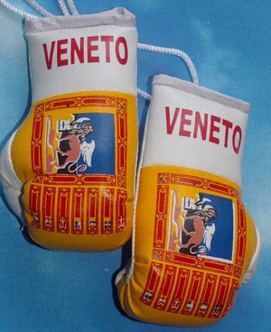 Buy Italy Mini Boxing Gloves In Wholesale Online! | Mimi Imports - Foto 9